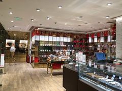 -VENCHI 闻绮(北京国贸商城店)