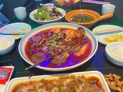 -粉墨特色菜·烧烤音乐酒馆