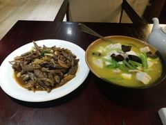-温汤大酒店餐厅