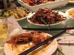 -吴记酱骨炖菜馆(康安路店)