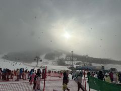 -中旅松花湖滑雪场