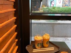 -星巴克(上海虹桥新天地二店)