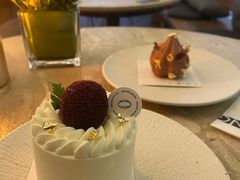 -玲婧胡同·生日蛋糕·餐厅(嘉里城店)