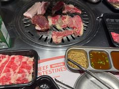 -炽城·烤肉名家(鸿达中央广场店)