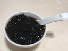 餐后甜品-凉粉-广东胜利宾馆西关粤中餐厅