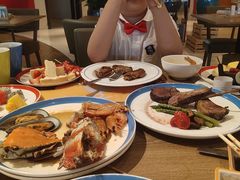 -咖啡苑自助餐厅·中国大饭店
