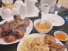 柱候牛腩捞粗面-丽的面家(多宝路店)