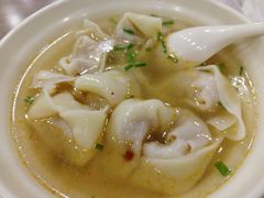 虾肉馄饨-小梅园饭堂(东方路店)