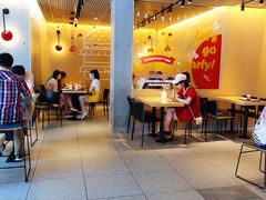 大堂-麦当劳(王顶堤店)