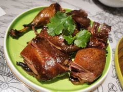 荷塘边酱鸭-客官 · 江南小菜馆(长风大悦城店)