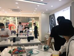 -荣耀授权专卖店(黄浦浙江中路店)