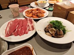 -山焱·炭火自助烤肉(周浦万达店)