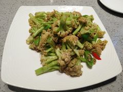 虾酱花菜-小船渔村•大连菜•大连焖鱼(明泽街店)