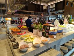 自助取餐区-悦全日餐厅·仁恒洲际酒店