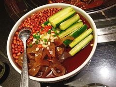 -挂旗柴锅鸡(蚌山区嘉年华店)