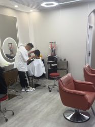 -安蒂护肤造型