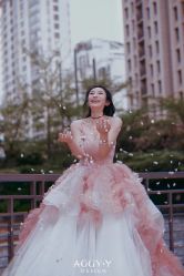 点击看大图 -Renee芮亦婚纱