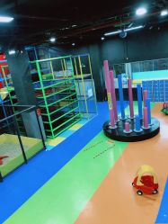 -蹦贝运动中心·蹦床·攀岩·闯关(龙岗店)