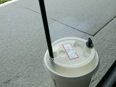 奶盖茶-怪兽咖啡 Monster Cafe