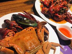 -四海一家自助餐(益田假日广场店)