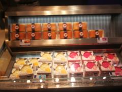 -酥侯糕点(长楹天街店)