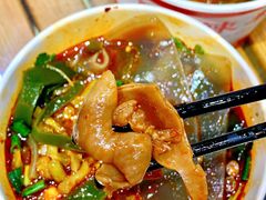 -郎吞虎咽酸辣粉(第一桥店)