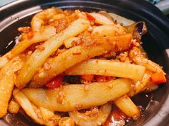 -昱龙大盆牛蛙馆(三兴街总店)