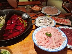 -周小明火锅(黑金冠社区店)