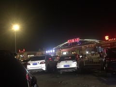 -凌海服务区-停车场