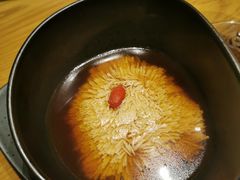 上汤炖菊花-萬國春·中菜馆(颐和公馆店)