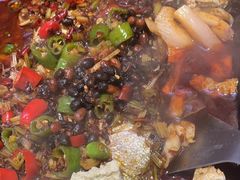 -里岛烤鱼(东港凯虹广场店)