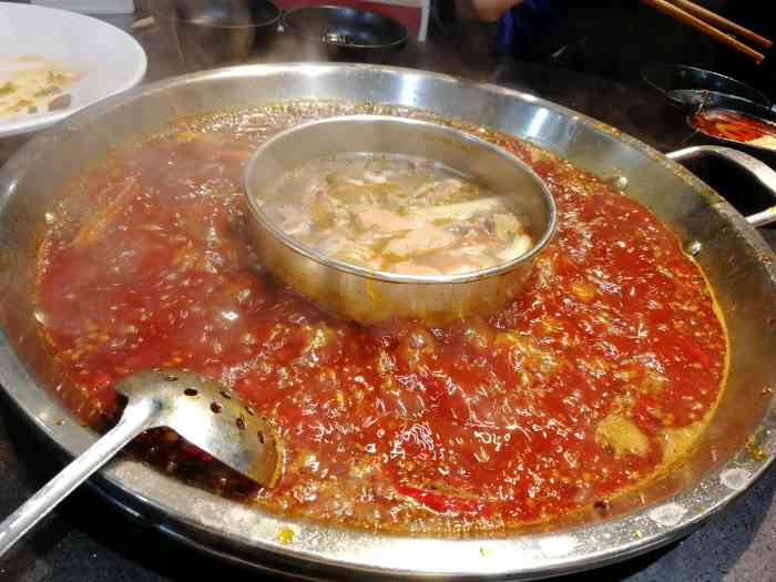 杨光会鲜货火锅(璧山店)-"很开心 第一次抽中霸王餐 哈哈哈 首先.