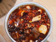 -渝信川菜 · 川味家常菜(财富购物中心店)