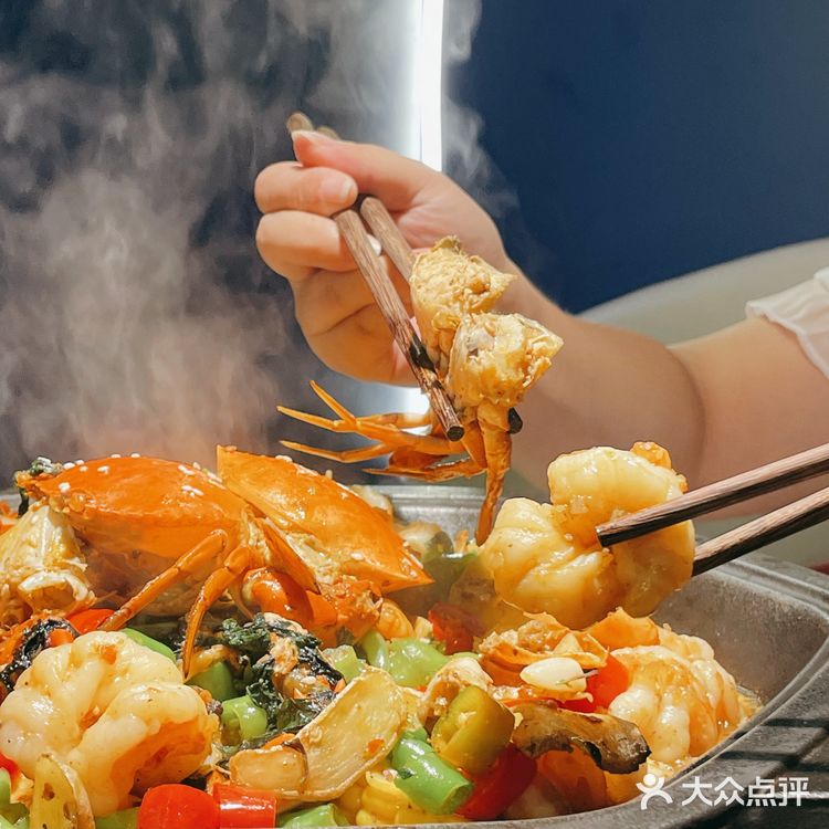 深圳探店 l 这家新开的创意干锅也太好吃了！😋