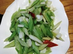 -极致三川·厨房(N37天琴座店)