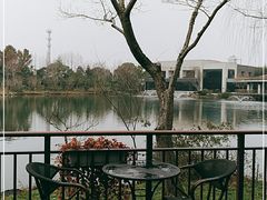 -上海怡沁园度假酒店