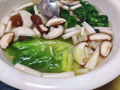 -芦茨金富饭庄·25年老字号·专做稻草鸡