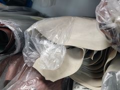 -步云天地鞋材精品环球国际商贸中心