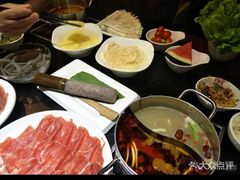 -重庆小天鹅火锅(中商广场店)