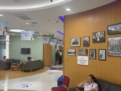 -雅悦齿科(顾村公园店)