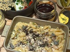 鸡肉猫耳朵意面配羊肚菌帕尔玛干酪-popot博朴(徐汇店)
