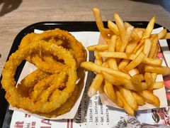 -The Habit Burger Grill 哈比特汉堡(复兴soho店)