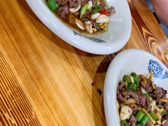 -何永光123鲜牛肉馆(1号店)