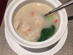 -荣誉国际酒店-云顶旋转餐厅