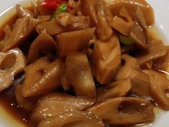 -老牌坊鲁菜名店(大观园商埠店)