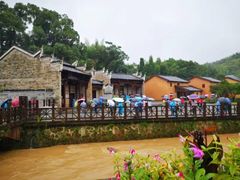 -毛泽东同志旧居