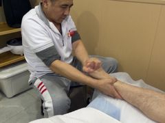 -郑远元专业修脚房(莘朱路店)