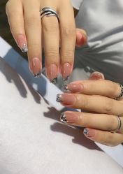 -悦指间美甲美睫