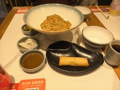 -馋三尺蟹粉小笼(人民广场店)