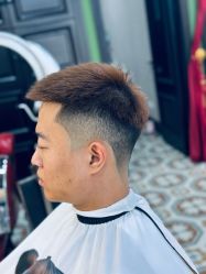 -豪帅男士理容馆